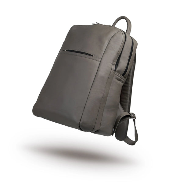 Prime Leather Backpack – Sleek Utility with Timeless Appeal TERRY ROGER